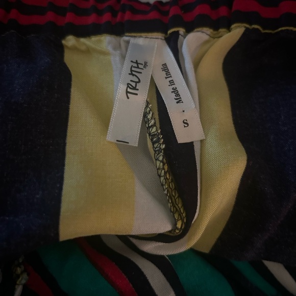 Truth NYC Top, Off Shoulder, Striped Blouse, Long Sleeve, Tie Waist - Size S - Picture 3 of 6